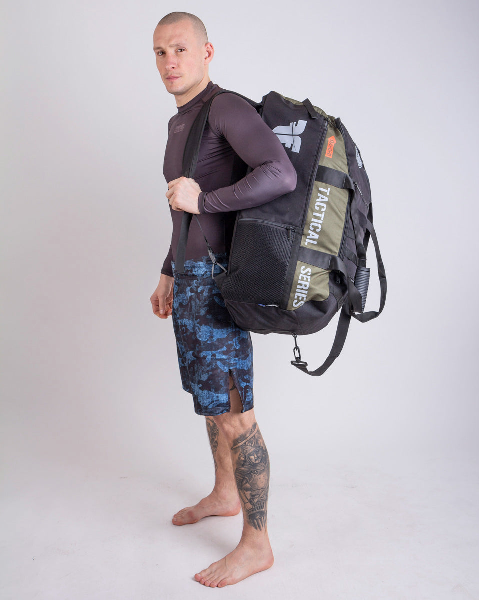Sac de sport de combat LINE XL "Série tactique", vert armée - FTBP-06