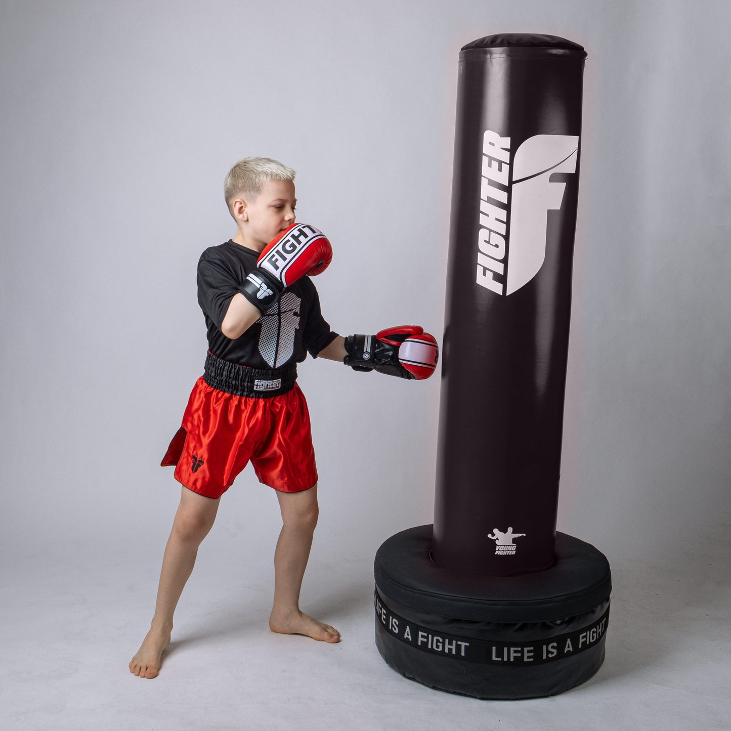 Sac de boxe autoportant Fighter YOUNG - noir/blanc