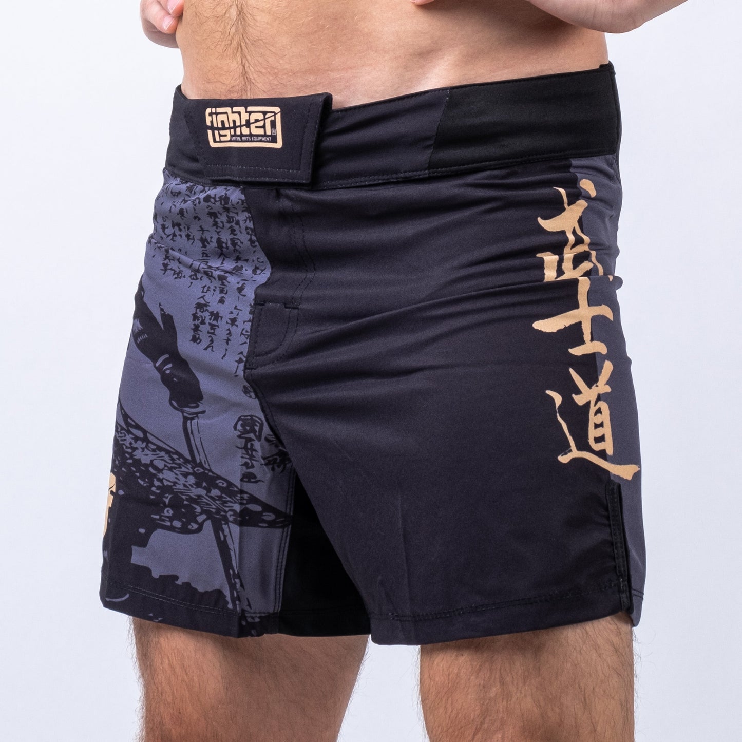 Short de combat MMA Samurai, noir/or - FSHM-SAM-01