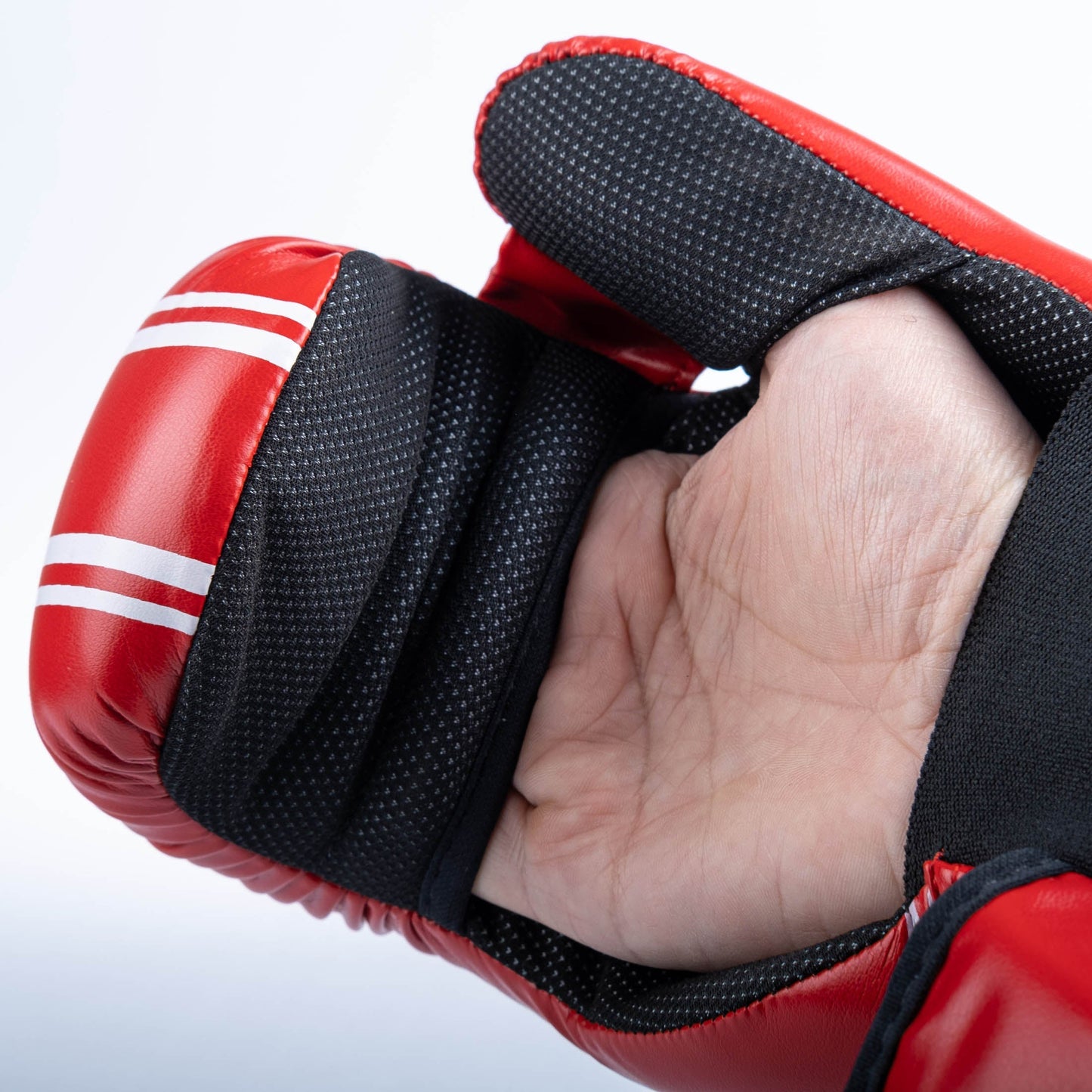 Gant Fighter Open Gloves Stripes - Édition SGP - rouge