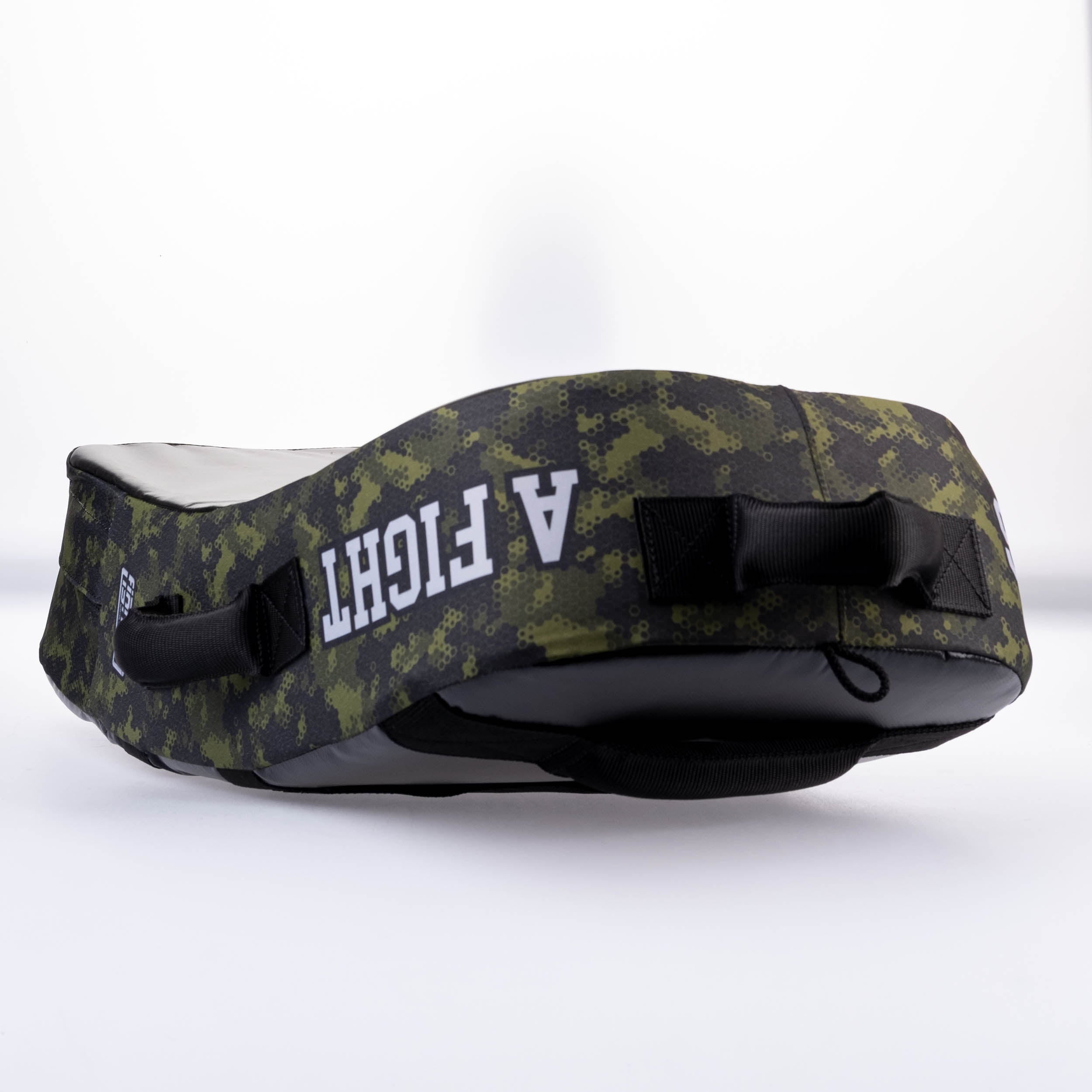Bouclier de frappe Fighter MULTI GRIP "La vie est un combat" Camouflage vert - FKSH-27 - Fighter Sport