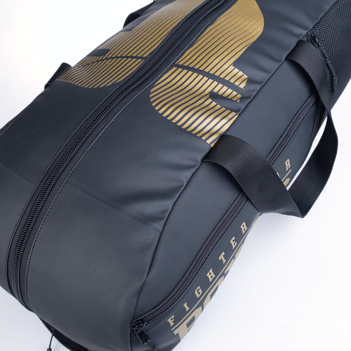 Sac de sport de boxe Fighter noir/doré similicuir