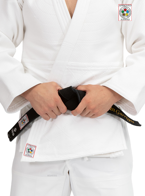 Judogi SHORI Blanc Slim, homologué IJF