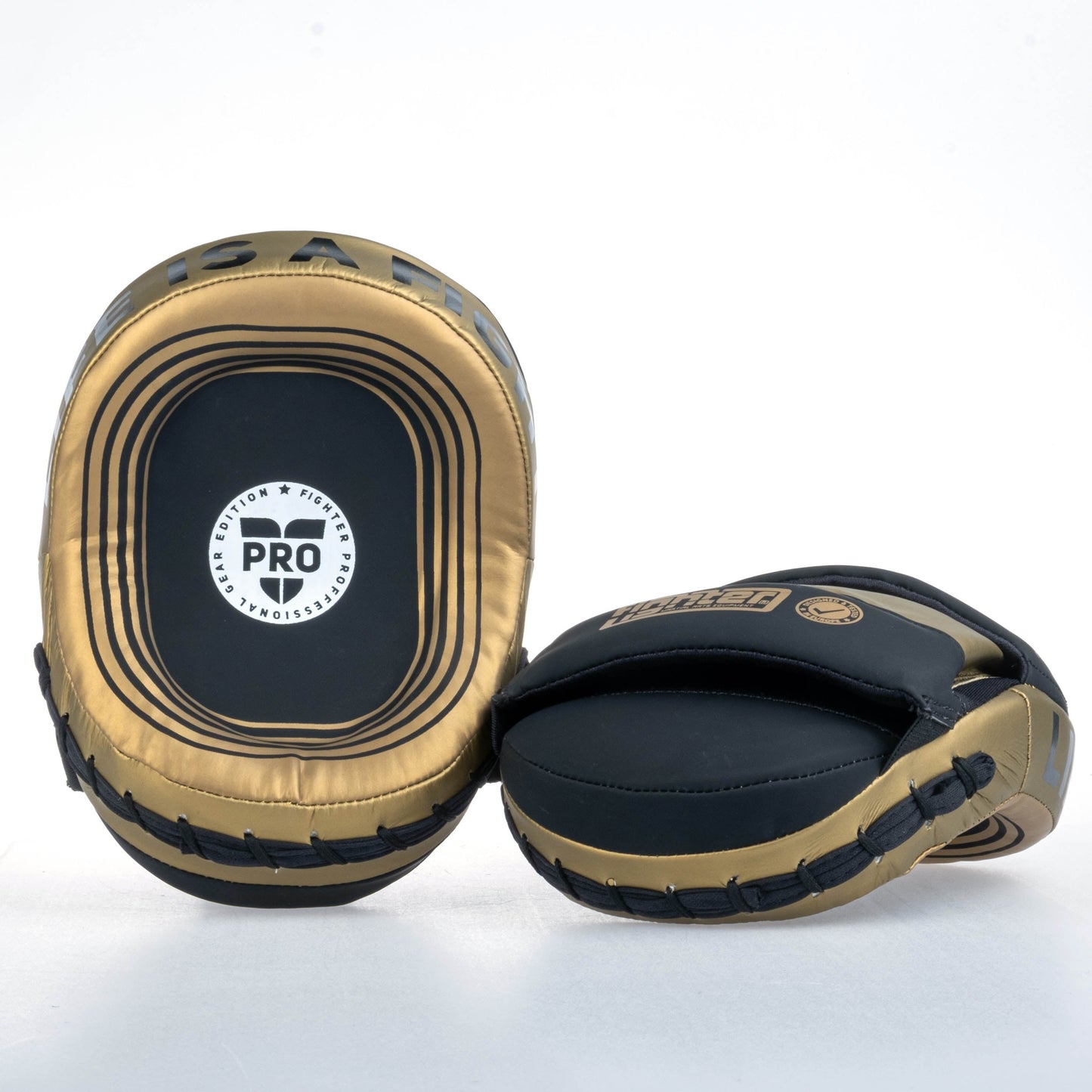 Petit Bouclier ovale Fighter Pro noir/doré - FSMPR-002-BG