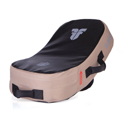 Bouclier de frappe Fighter MULTI GRIP "Série tactique" Désert - FKSH-13 - Fighter Sport