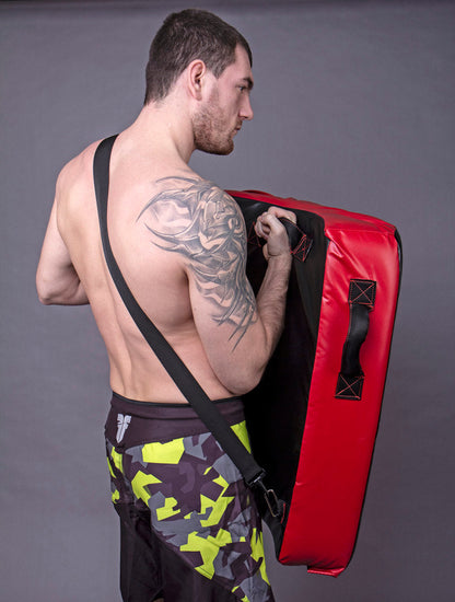 Bouclier de frappe plastron Fighter noir/rouge - FKPS-01 - Fighter Sport