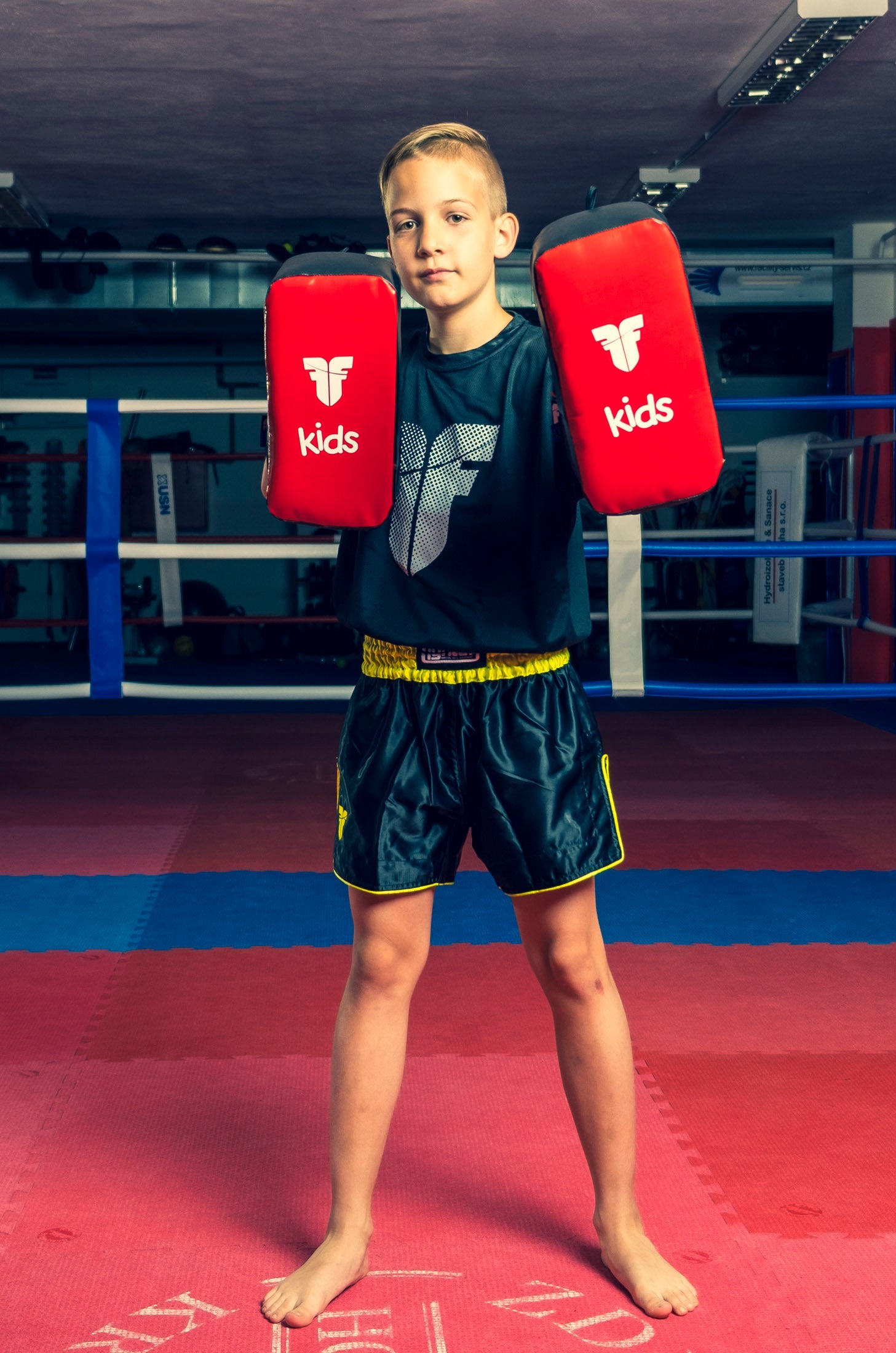 Boucliers Fighter KIDS pad (x2) - rouge/noir -  FKLT0003 - Fighter Sport