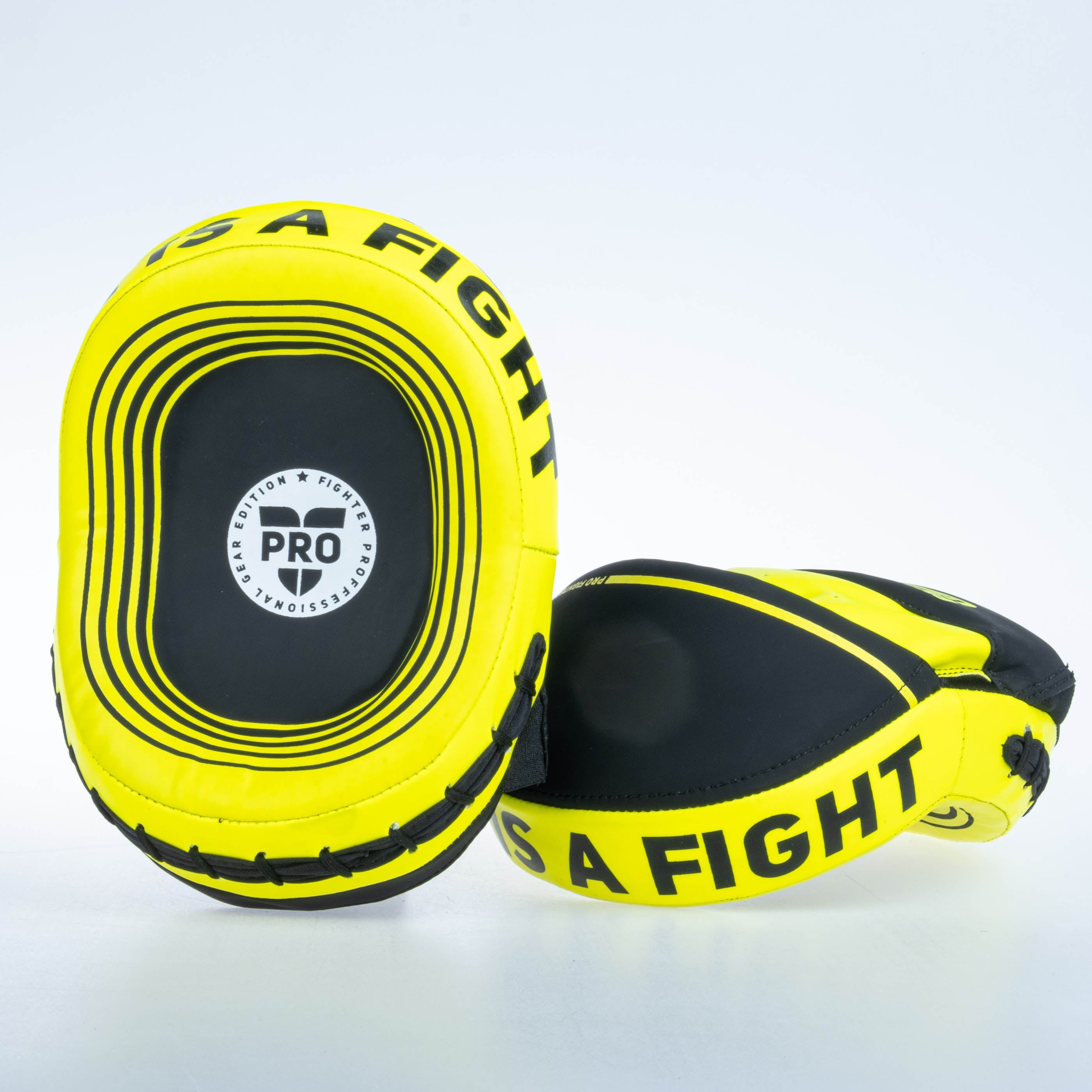 Petit Bouclier ovale Fighter Pro noir/jaune fluo -FSMPR-002-NB - Fighter Sport