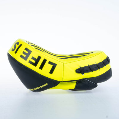 Petit Bouclier ovale Fighter Pro noir/jaune fluo -FSMPR-002-NB - Fighter Sport